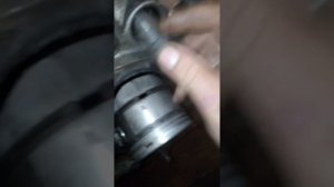 Почему Урал заводится но не набирает обороты.