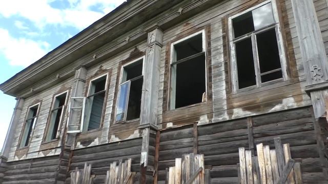 Дом богатого купца. Красивая деревня с радушными жителями. Дом за 70 000 рублей. Деревня в глубинке. смотреть онлайн