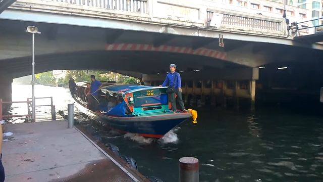 речной канал, бангкок смотреть онлайн