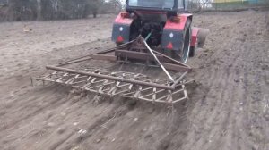 Бороны на Т25 - самодельная сцепка (начали посевную)