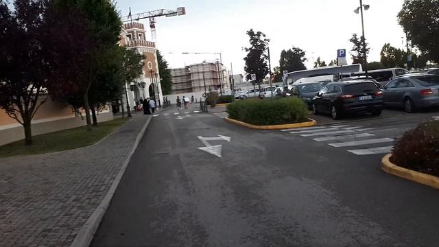 A Noventa Outlet смотреть онлайн