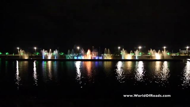 Поющий и танцующий фонтан в Батуми / Dancing and singing fountain in Batumi смотреть онлайн