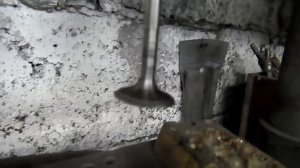 гнет или нет клапана на моторах ВАЗ с 124 поршневой.2110,2112,2170