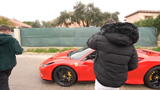 Sorprendí a Mi Hermana Con Este Super Coche en la Puerta de Mi Casa... смотреть онлайн