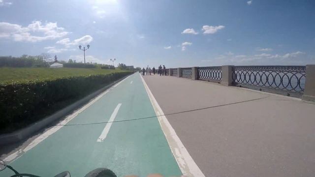 Велобудни/Майские праздники/Гоняю пешеходов с велодорожки