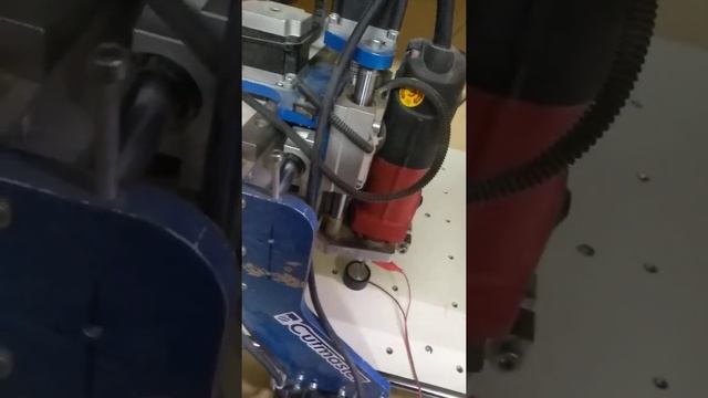 Демонстрация работоспособности станка CUTMASTER-1500 смотреть онлайн