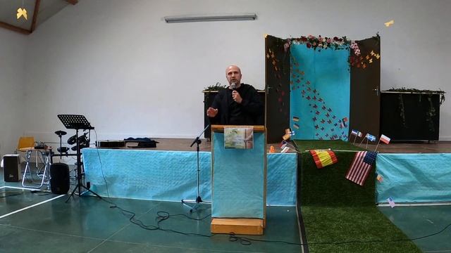 12 Молитва Голандия смотреть онлайн