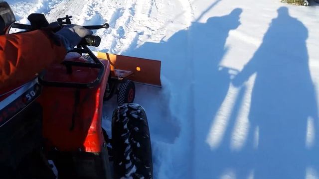 Уборка снега квадроциклом. смотреть онлайн
