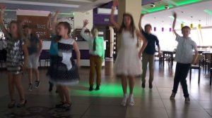 ФЛЕШМОБ  Выпускной танец 4 класс