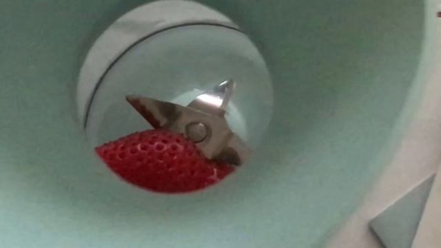 quick simple demo PopBabies Portable Personal Blender смотреть онлайн