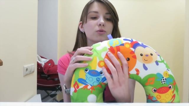 Как играть с ребенком?Обзор на развивающую подушку Fisher Price смотреть онлайн