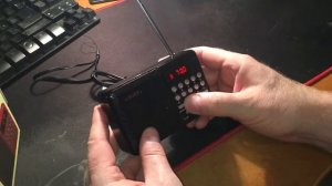 Радиоприёмник Perfeo Palm за 500 рублей на все случае жизни!