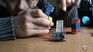 как сделать машинку на пульте управления ?