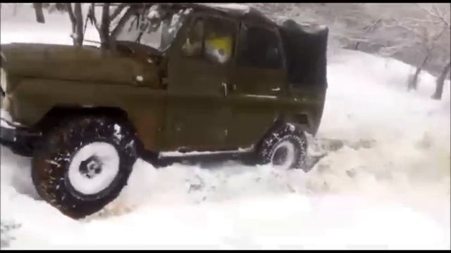 УАЗ рвет TLC Prado