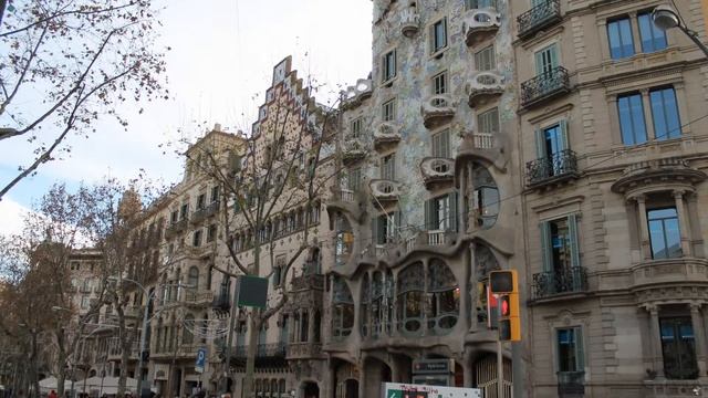 ?СТОЛИЦА КАТАЛОНИИ -УДИВИТЕЛЬНАЯ БАРСЕЛОНА (ИСПАНИЯ). смотреть онлайн