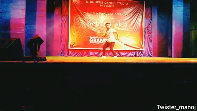 TU HI RE DUBSTEP AND POPPING DANCE BY MANOJ P G IN ALL INDIAN DANCE CHAMPIONSHIP GRAND FINALE смотреть онлайн