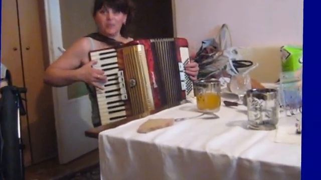 С любимым аккордеоном смотреть онлайн