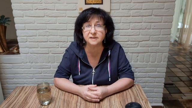 БЛОГЕРЫ-ХАЙПОЖОРЫ ЗАТРАВИЛИ ДЕВУШКУ ИЗ ЛИСИЧАНСКА !!! ШОК!!! смотреть онлайн