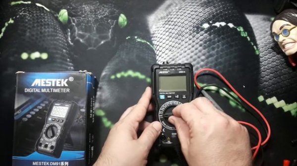 Multímetro Digital MESTEK DM91A