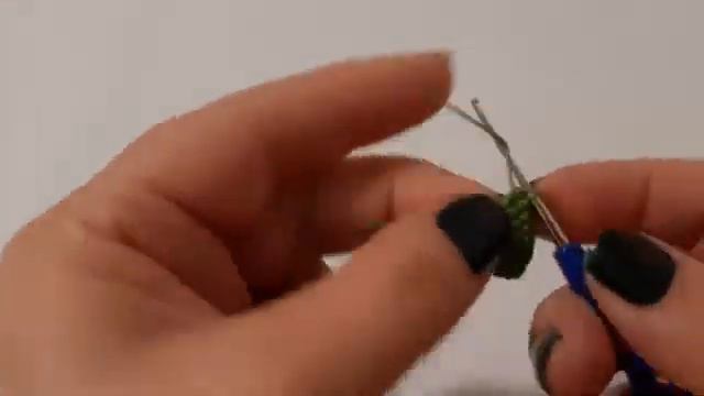 Trandafiri crosetati un alt model /crocheted rose смотреть онлайн