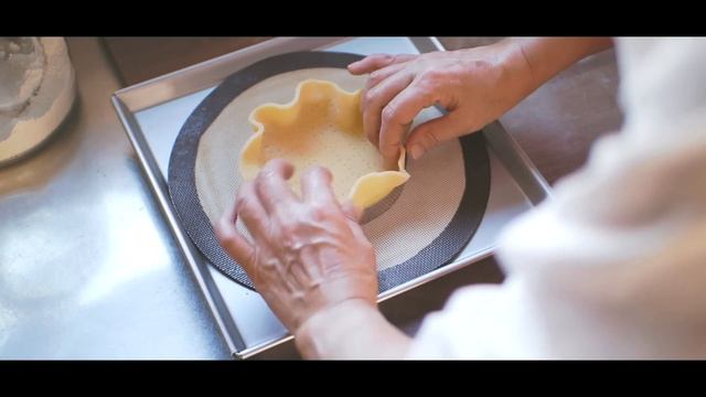 心沸きたつ誕生日・やりたいことと夢いっぱいの61歳の日々【シニアの暮らしvlog】新しい鶏の唐揚げ｜いちばん可愛いリンゴのタルト｜手作りの柚子ポン酢｜冬の花の植え替え смотреть онлайн
