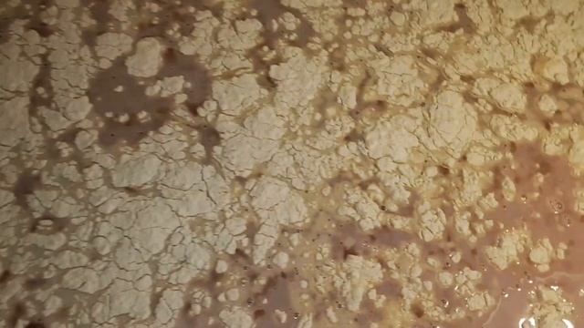 Купаюсь в Кисельной Ванне! Полная ванна из киселя смотреть онлайн