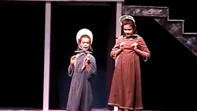 2010 Aristocats "The Gabble Girls" смотреть онлайн