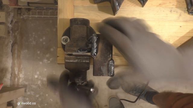 ? Bar Clamps DIY - Making Six Long Durable Bar Clamps - FREE PLANS