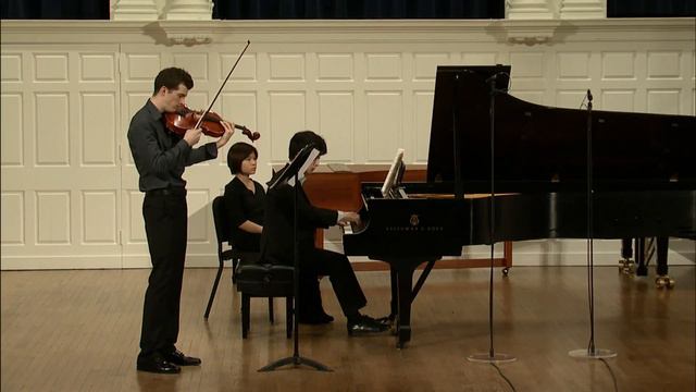 Dashiel Nesbitt - viola - Schnittke Concerto for Viola смотреть онлайн