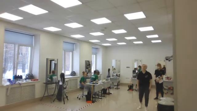 Компетенция "Парикмахерское искусство" (юниоры) смотреть онлайн