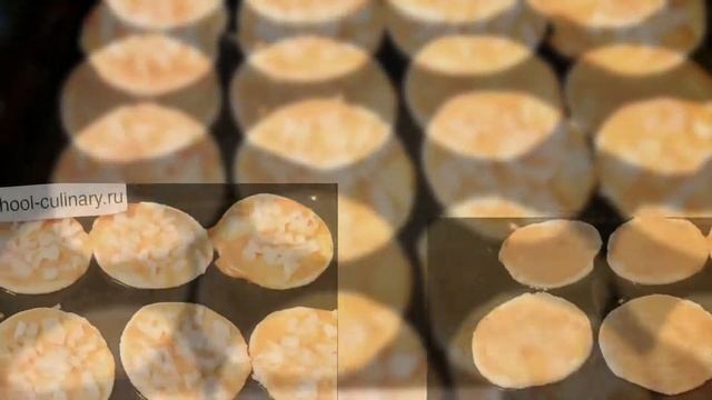 Мини пиццы с селедкой и сыром смотреть онлайн