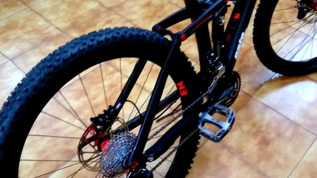 Cube Stereo 160 Super HPC race 27,5 смотреть онлайн