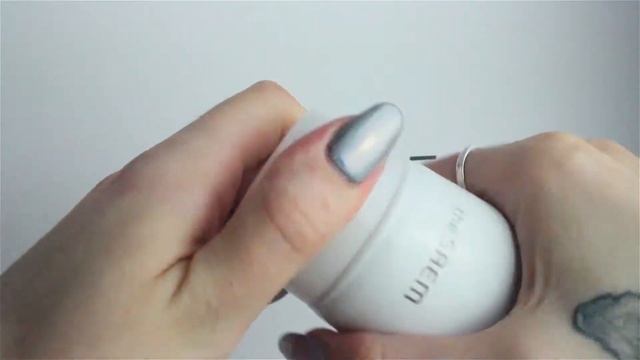 СРЕДСТВО ДЛЯ УМЫВАНИЯ 2 В 1 ОТ THE SAEM смотреть онлайн