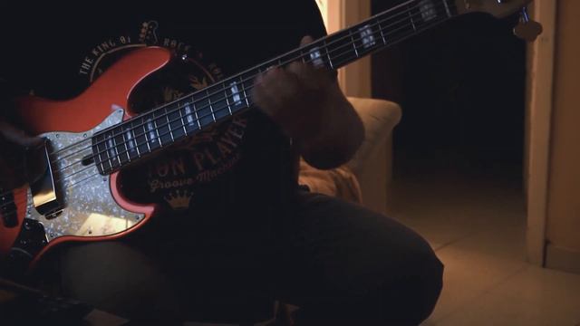 Test Sire V7 2nd Gen Alder 5 strings смотреть онлайн