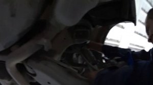 Пневмоподвеска Мерседес W221 (снимаем заднюю пневмостойку). Airmatic W221