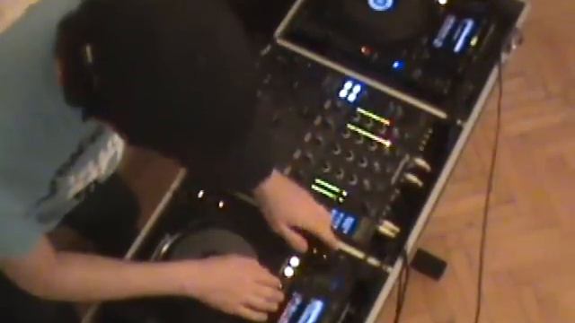 Anar J-Off @ DMC Online DJ Championships 2012 смотреть онлайн