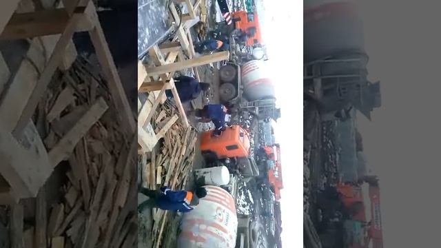 Велесстрой ГНПС1. Уронили миксер набок смотреть онлайн