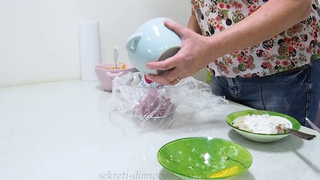 Селёдка под шубой, Сельдь под Шубой. Новый Рецепт — Такого Вы еще не Ели! смотреть онлайн