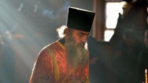 МОЛИТВЫ ЗАДЕРЖАНИЯ. Читает Иеродиакон Илиодор Оптинский. Ссылка на молитвослов в описании.