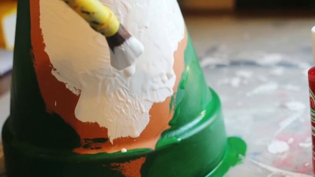 Clay Pot Garden Gnome Statue - The Perfect Garden Gnome DIY смотреть онлайн