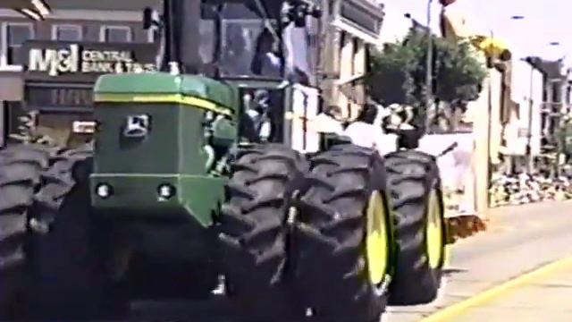 1987 Marshfield DairyFest Parade смотреть онлайн