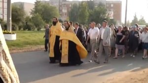 крестный ход с иконой СПАСА