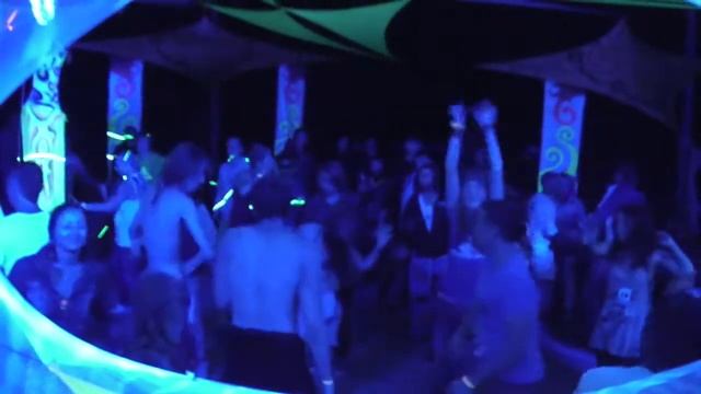 No Name 2012: HYPNOTIC SIGNAL смотреть онлайн
