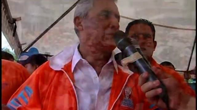 ENTREVISTA A OTTO PEREZ MOLINA смотреть онлайн