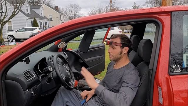 Removal of a MK6 VW GTI headliner смотреть онлайн
