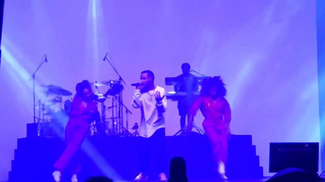 Strip That Down - Liam Payne Live At Global Village 2018 Dubai