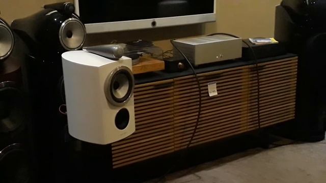 Set up B&W 805D3 with David Berning Tube Amplifier. смотреть онлайн