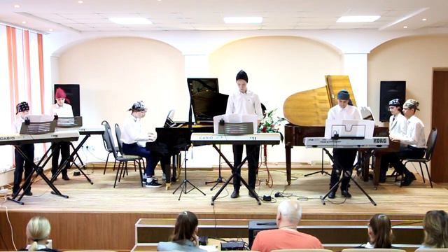 12. «Пираты Краибского моря». Исполняет ансамбль синтезаторов смотреть онлайн