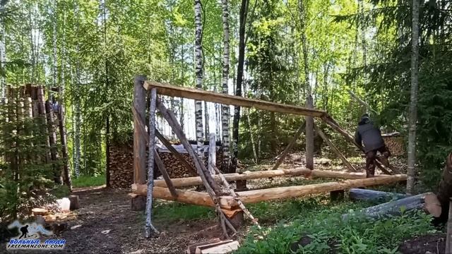 ДРОВНИК И БАНЯ ИЗ гов-на и палок (валежник и хлам). Строительство хозяйства к ТОПовой избе в лесу. смотреть онлайн