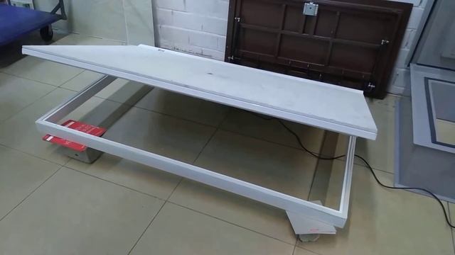 Люк СТЕЛС напольный с электроприводом с пультом ДУ утепленный под ламинат из профтрубы, цвет белый смотреть онлайн